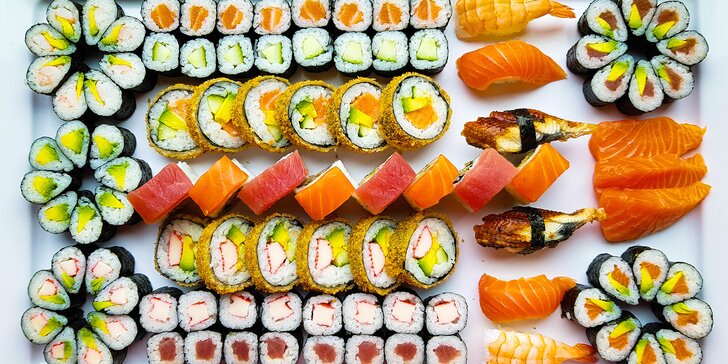 Set 46 či 101 ks sushi ze Stodolní: losos, tuňák, avokádo i rolky v tempuře