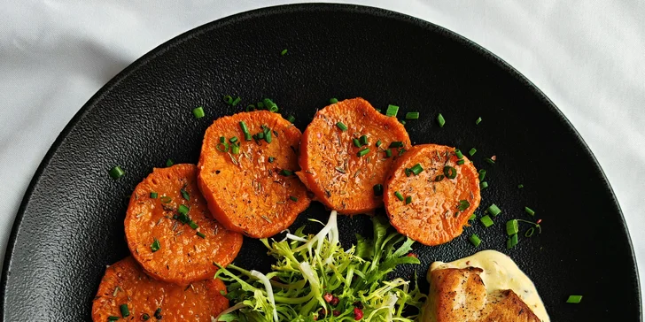 Rajská pohoda na Náchodsku: wellness, snídaně a romantická večeře