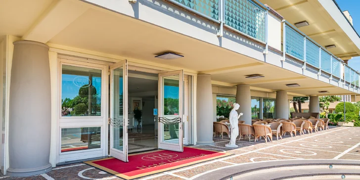 Italské přímořské město Cervia: 4* hotel 60 m od písečné pláže, snídaně, bazén a vířivka