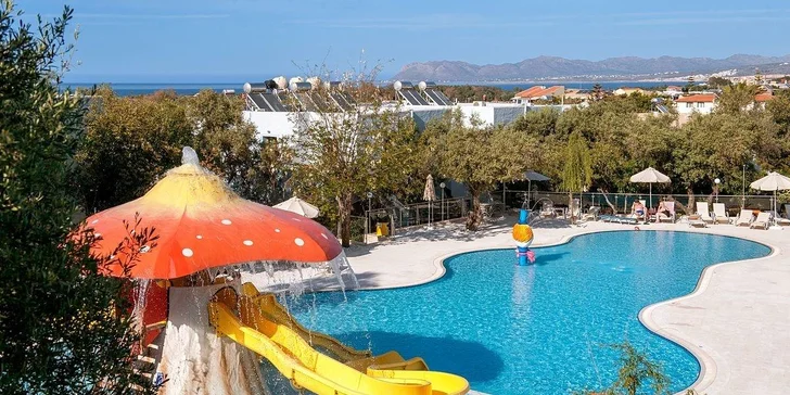 Letecky na Krétu: 4* hotel Sirios Village s all inclusive, dětský klub Čedog a bazény