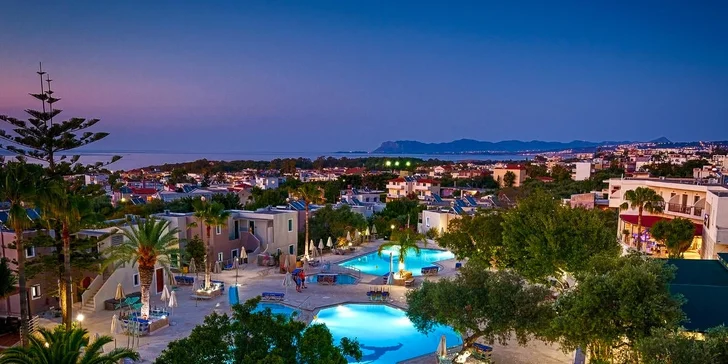Letecky na Krétu: 4* hotel Sirios Village s all inclusive, dětský klub Čedog a bazény
