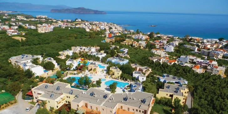 Letecky na Krétu: 4* hotel Sirios Village s all inclusive, dětský klub Čedog a bazény