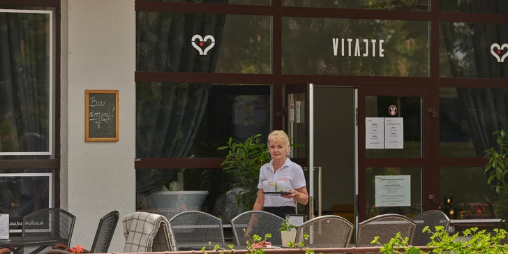 Pobyt v Lázních Sliač s balíčkem léčebných procedur, plnou penzí a vstupem do Holidaypark Kováčová