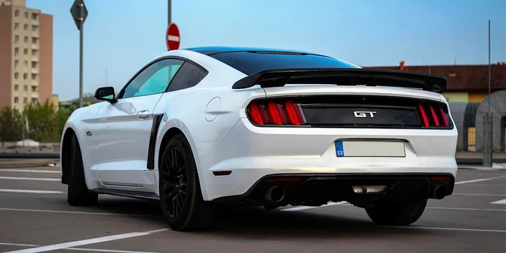 Pronájem americké legendy: Ford Mustang GT na 3 hod. i celý víkend