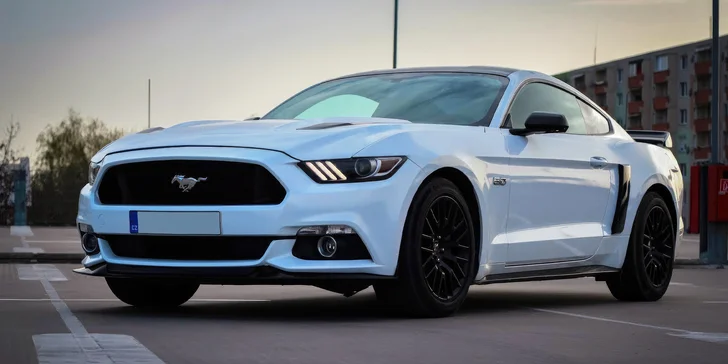 Pronájem americké legendy: Ford Mustang GT na 3 hod. i celý víkend