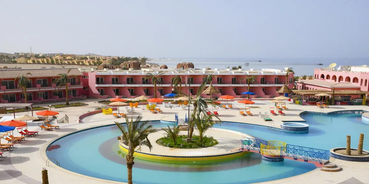 Egypt letecky: Marsa Alam s all inclusive, 4* Hotel Alexander the Great Resort, písečná pláž