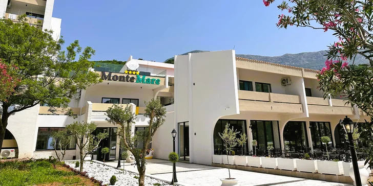 Dovolená v Černé Hoře: 4* hotel Monte Mare, all inclusive, bazén i letenky