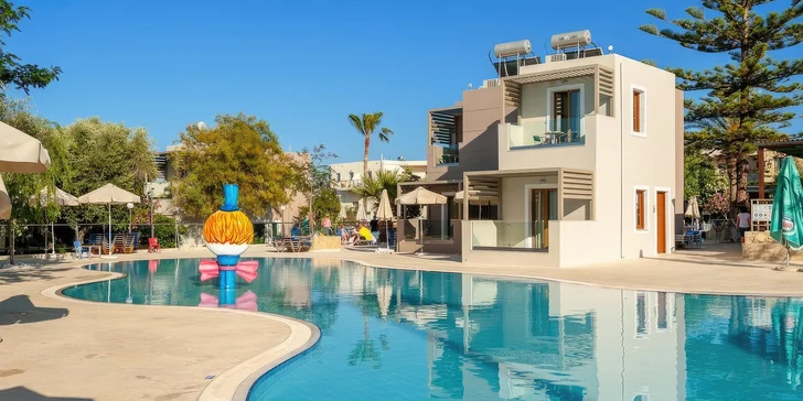 Letecky na Krétu: 4* hotel Sirios Village s all inclusive, dětský klub Čedog a bazény