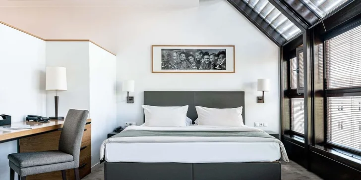 Pobyt se snídaní v centru Wrocławi: designový hotel v historické budově, varianta s vínem i parkováním