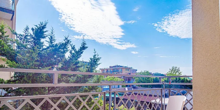 Riviera Emilia-Romagna blízko San Marina: 3*hotel u pláže, plná penze a bazén