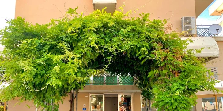 Riviera Emilia-Romagna blízko San Marina: 3*hotel u pláže, plná penze a bazén