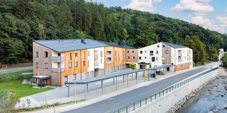 Luxusní apartmán v Krkonoších: krásný interiér, láhev prosecca i možnost privátního wellness