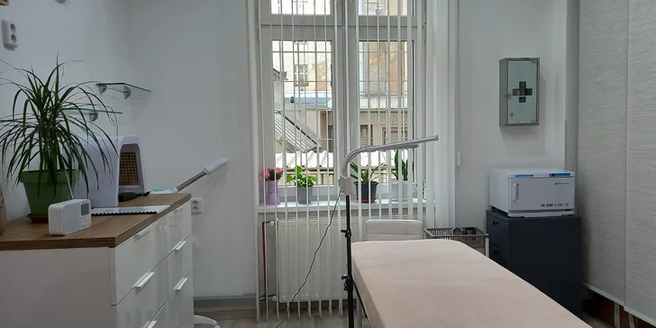 Kosmetické ošetření pleti dle výběru nebo balíček lash liftingu a laminace