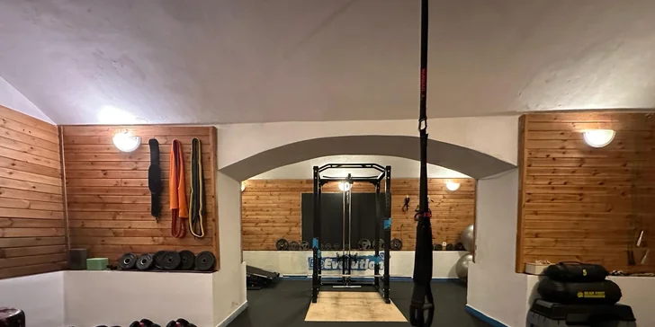1–3 privátní fitness lekce v soukromém studiu s trenérem