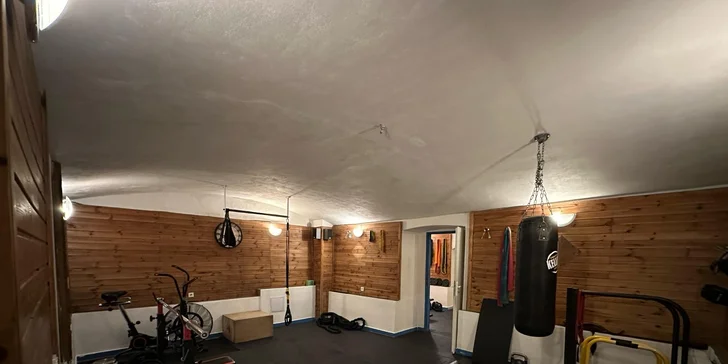 1–3 privátní fitness lekce v soukromém studiu s trenérem