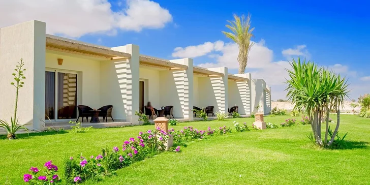 Severní Egypt letecky: 5* Hotel Caesar Bay Resort v Marsa Matrouh, all inclusive, písečná pláž