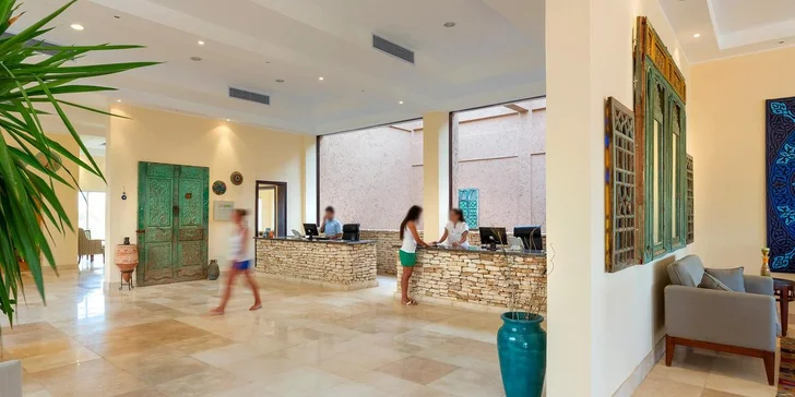 Severní Egypt letecky: 5* Hotel Caesar Bay Resort v Marsa Matrouh, all inclusive, písečná pláž