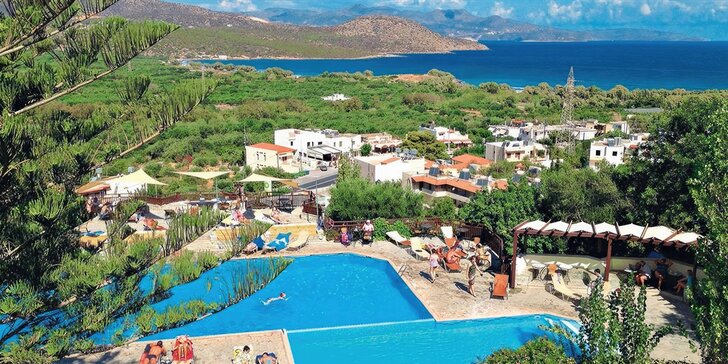 Letecky na Krétu: 4* Hotel Elpida Village přímo u pláže s all inclusive