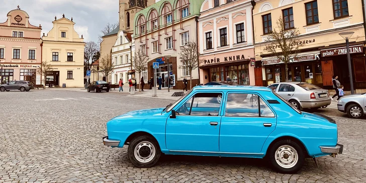 Zapůjčení historické Škody 120 na 1-5 dní i s piknikovým košem