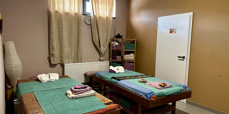 Thajská relaxace: antistresová masáž hlavy nebo aroma olejová masáž celého těla