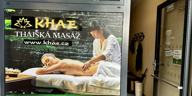 90 minut blaha pro dva: thajská párová masáž s využitím horkých bylin