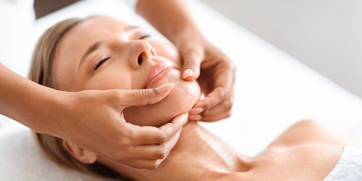 Celkové kosmetické ošetření s masáží obličeje, dekoltu a šíje