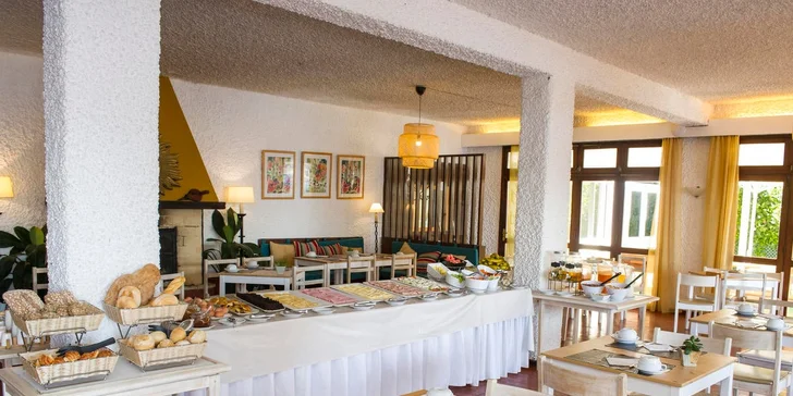 Dovolená na Madeiře: 3* hotelový komplex Dorisol, polopenze, bazén i let