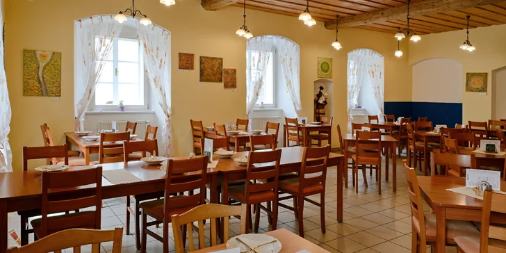 Pobyt v Bystrém na Vysočině: hotel se slaným bazénem a vířivkou, snídaně či polopenze