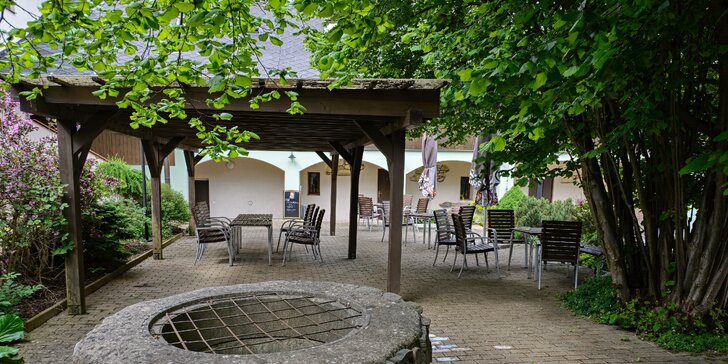 Pobyt v Bystrém na Vysočině: hotel se slaným bazénem a vířivkou, snídaně či polopenze