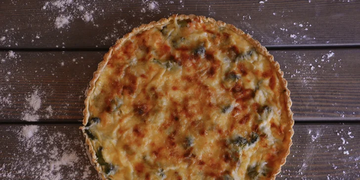 Quiche o váze 1000 g: jahodový, masový, houbový, hovězí, bramborový či oříškový