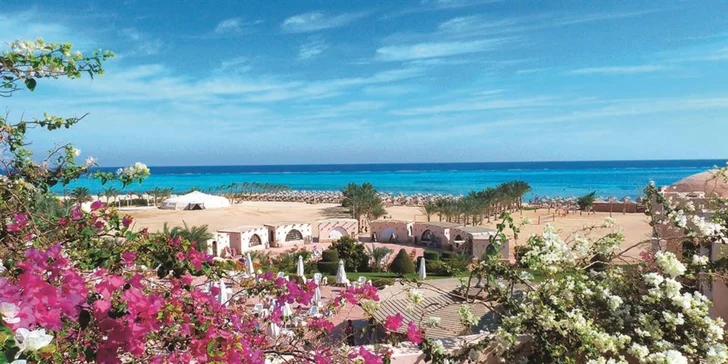 Letecky do Egypta: hotel Dream Lagoon and Aquapark***** v Marsa Alam, all inclusive, bazény i vlastní pláž