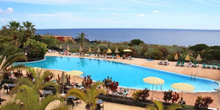 Kanárský ostrov La Palma: hotel Las Olas**** s bazénem, polopenze i letenky v ceně