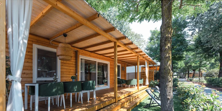 Rodinný resort u Jadranu: bez stravy nebo až plná penze, bazén a písečná pláž