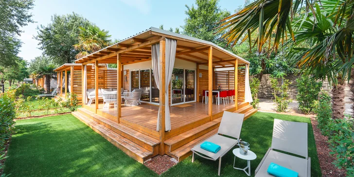 Rodinný resort u Jadranu: bez stravy nebo až plná penze, bazén a písečná pláž