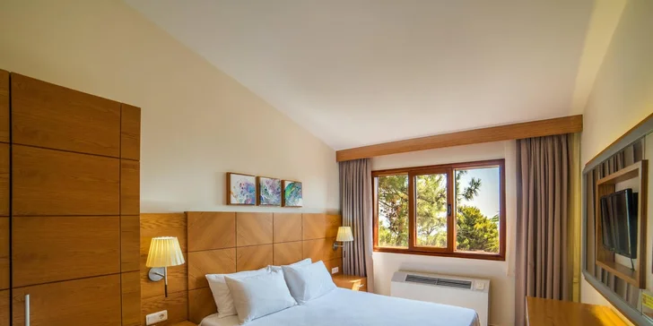 Turecko ultra all inclusive: 5* hotel Pine Bay Holiday Resort s aquaparkem včetně letetenky