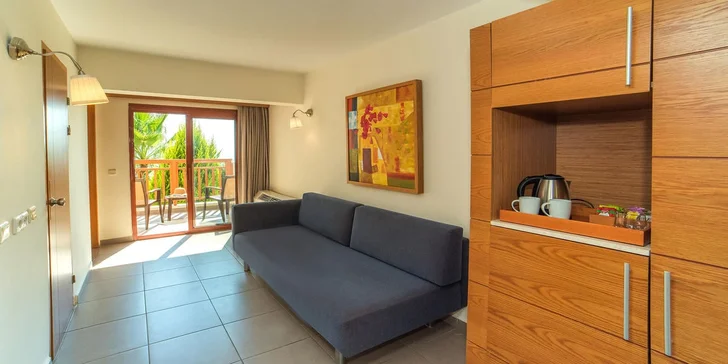 Turecko ultra all inclusive: 5* hotel Pine Bay Holiday Resort s aquaparkem včetně letetenky