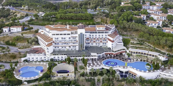 Turecko all inclusive včetně letenky: 5* Hotel Labranda Ephesus Princess přímo u moře