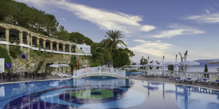 Turecko all inclusive včetně letenky: 5* Hotel Labranda Ephesus Princess přímo u moře