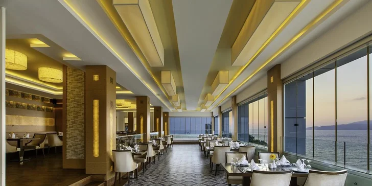Turecko all inclusive včetně letenky: 5* Hotel Labranda Ephesus Princess přímo u moře