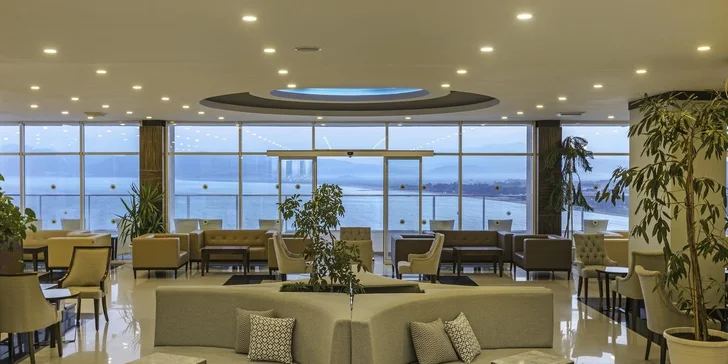 Turecko all inclusive včetně letenky: 5* Hotel Labranda Ephesus Princess přímo u moře