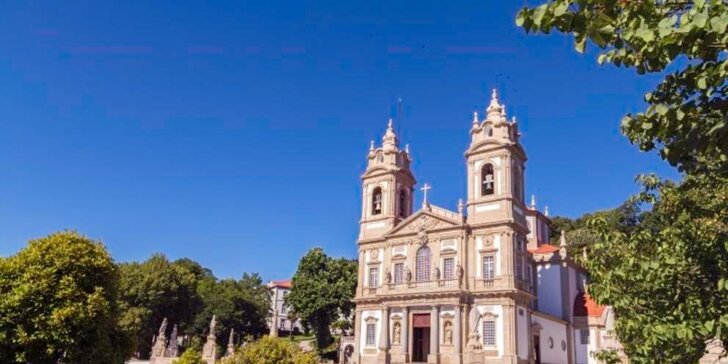 Zájezd na portugalské pobřeží Atlantiku i výlet do Santiaga de Compostella