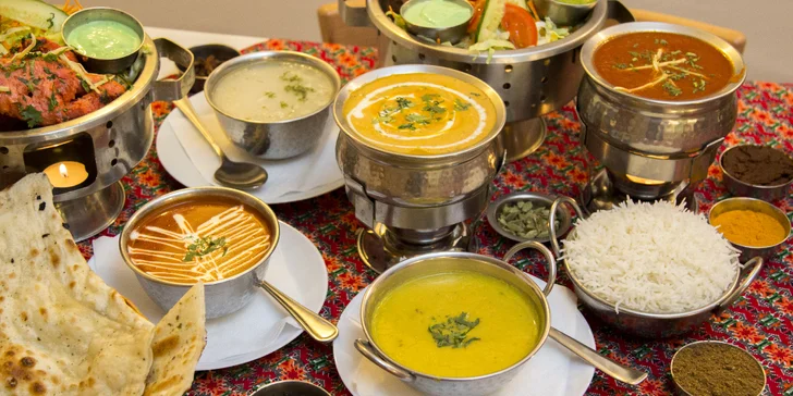Indické tříchodové menu pro 2 osoby: tradiční polévky, kuřecí i vege speciality a zmrzlina