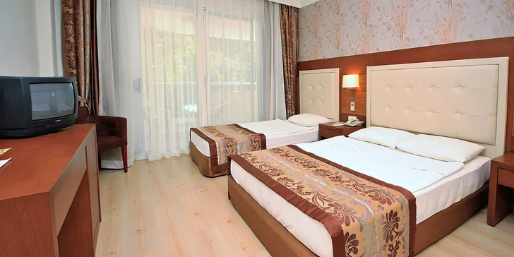 Egejská riviéra v Turecku: 5* hotel Turunc Resort, letenka a ultra all inclusive