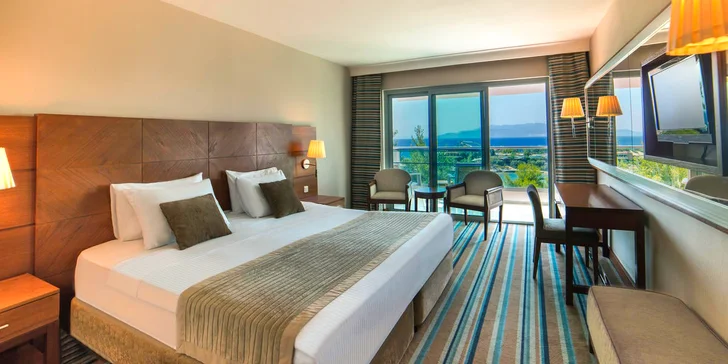 Turecko ultra all inclusive: 5* hotel Pine Bay Holiday Resort s aquaparkem včetně letetenky