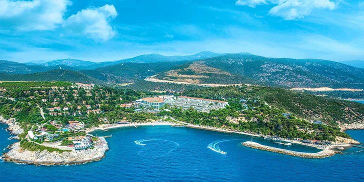 Turecko ultra all inclusive: 5* hotel Pine Bay Holiday Resort s aquaparkem včetně letetenky
