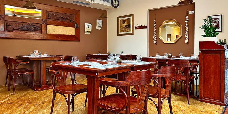 Gurmánská pizza nebo pinsa podle výběru ze 6 druhů v italské restauraci
