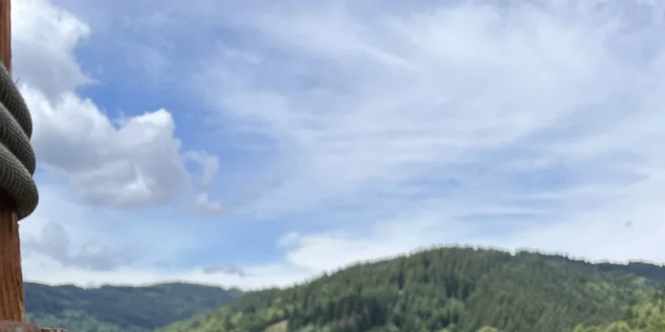 Adrenalin ve vzduchu: 1-6 jízd na zipline o délce 100 m vč. kávy