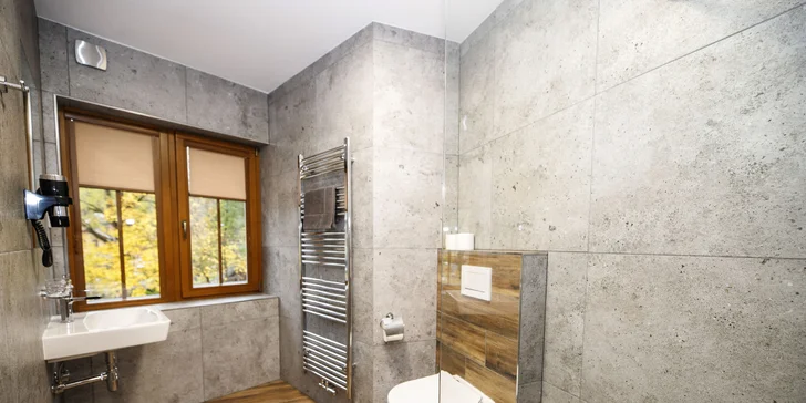 Hotel s pivovarem v Krkonoších: snídaně či polopenze, možnost exkurze i romantické večeře