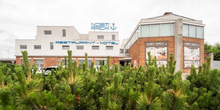 3chodové menu s rumpsteakem a aperolem ve špičkové restauraci Noem Arch