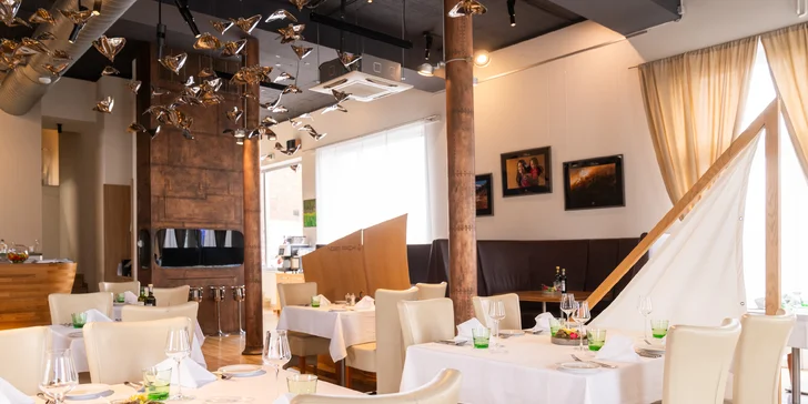 3chodové menu s rumpsteakem a aperolem ve špičkové restauraci Noem Arch